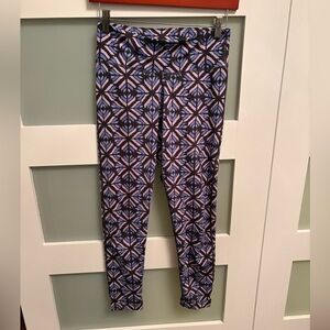 Aerie printed leggings size small